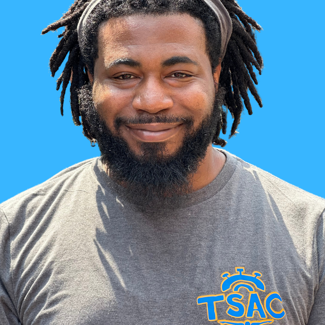 Displaying Studio Portrait Tweet Quote Status Update Instagram Post.zip - 1.PNG